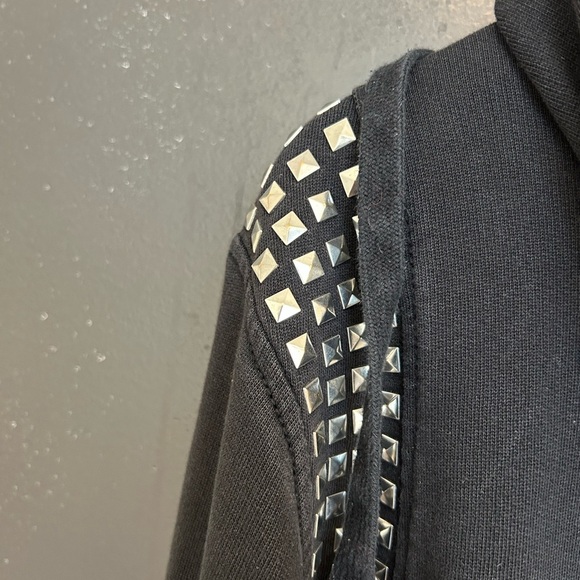 True Religion L unisex Black Studded Hoodie vintage Y2K faded and worn Y2K - Picture 7 of 14